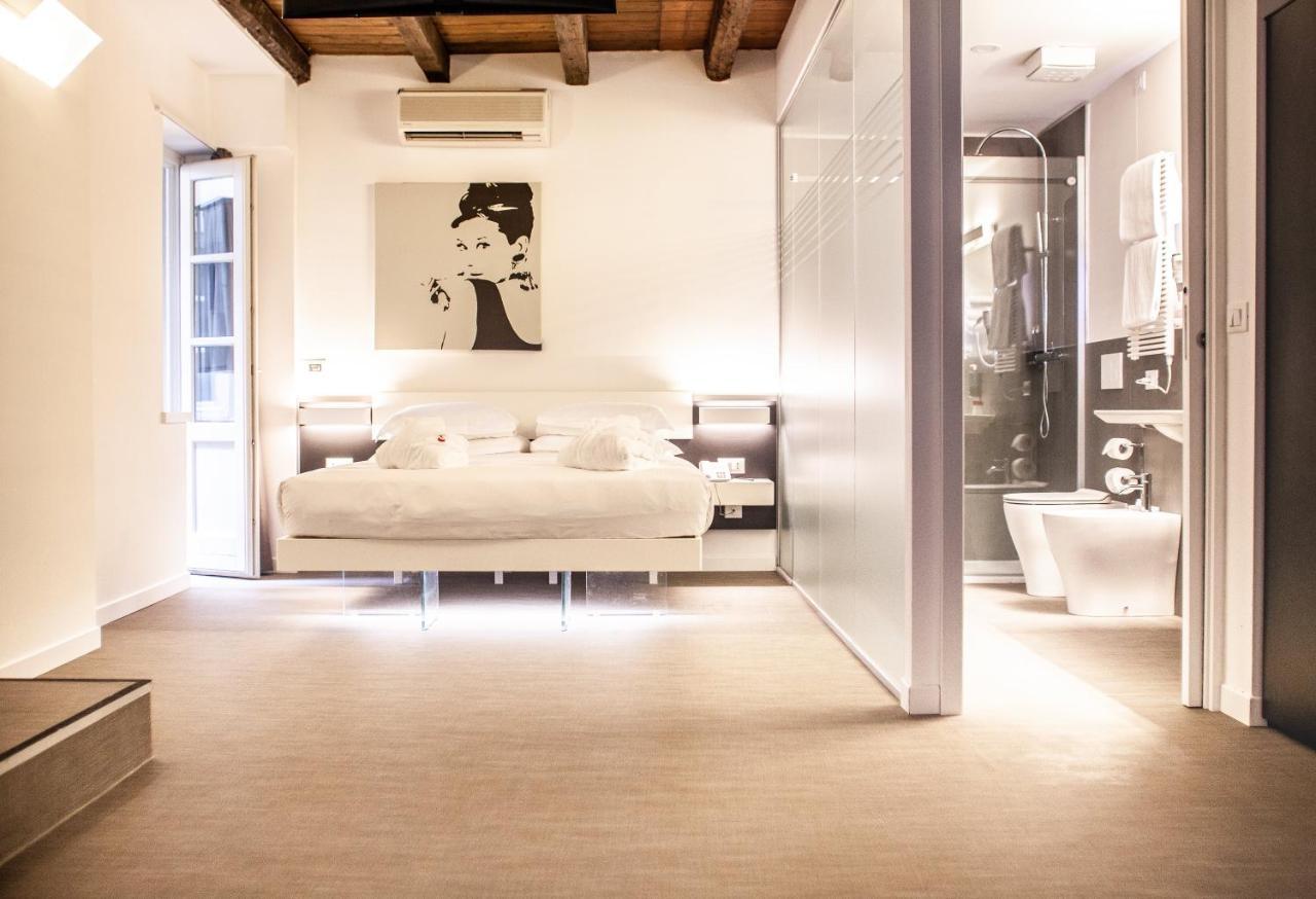Urban Hotel Design Trieste Esterno foto