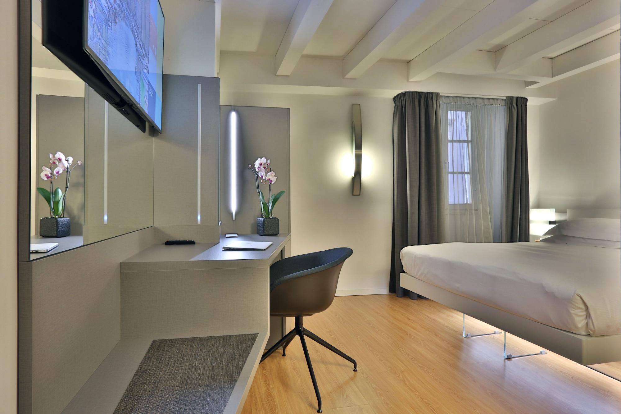 Urban Hotel Design Trieste Esterno foto