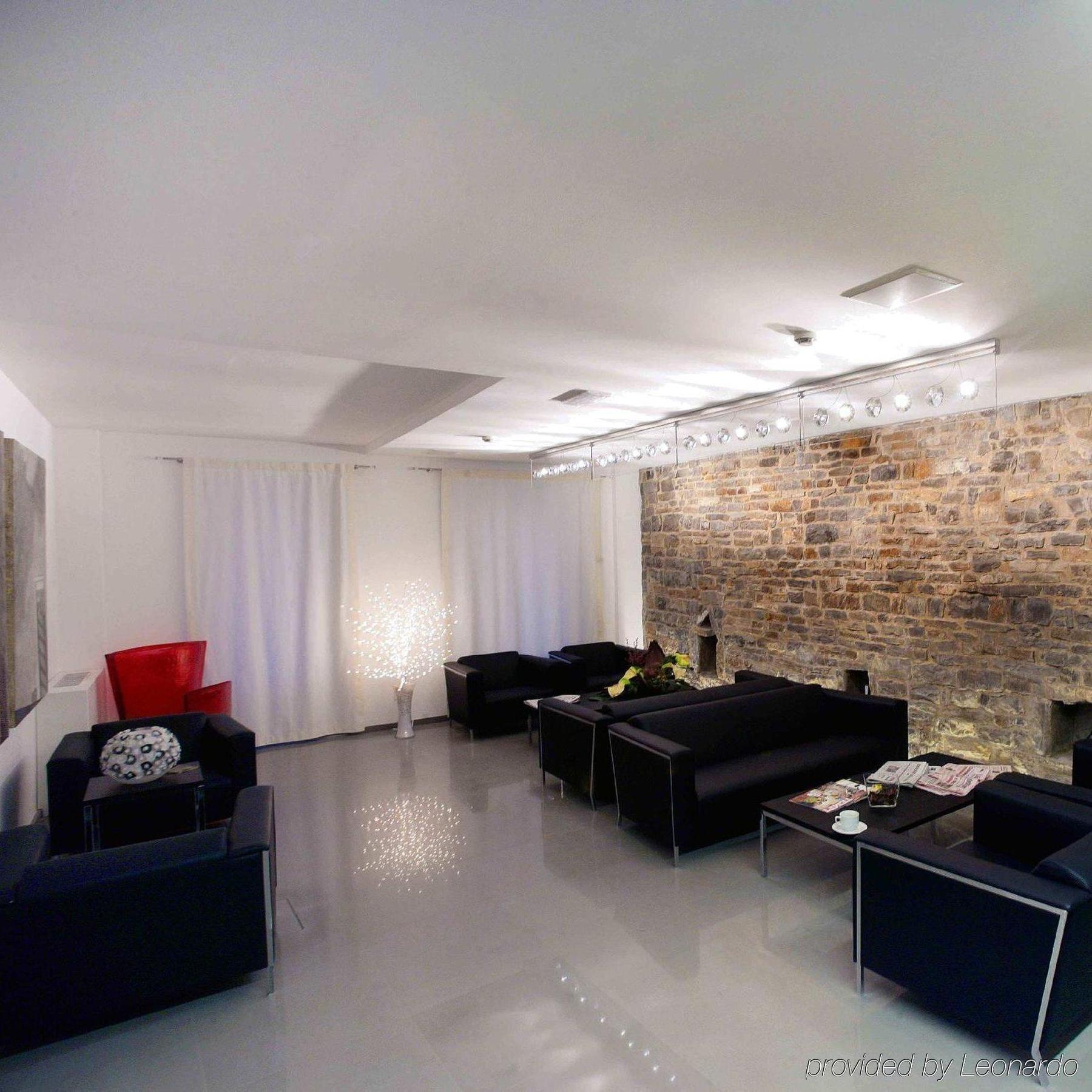 Urban Hotel Design Trieste Esterno foto