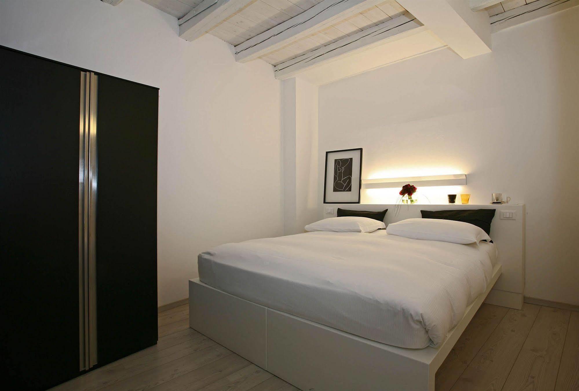 Urban Hotel Design Trieste Esterno foto
