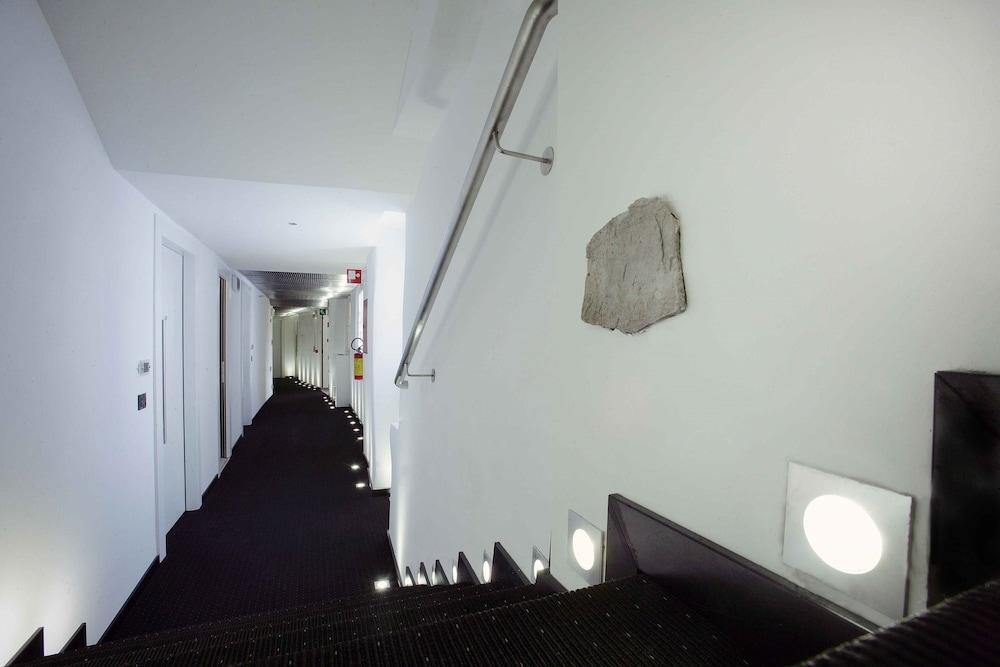 Urban Hotel Design Trieste Esterno foto